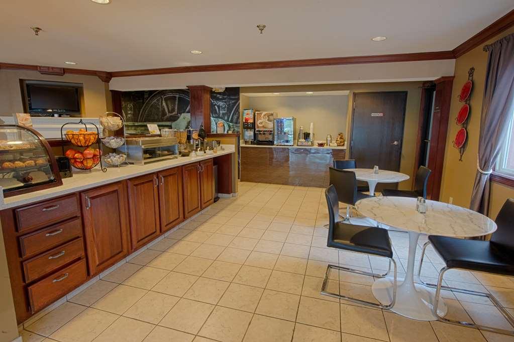 Best Western Edinburgh/Columbus Exterior photo